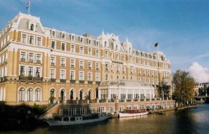 Amstel_Hotel.thumb.jpg.8b5027166356210c33275fa55d4e475d.jpg