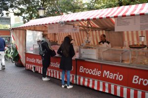 Broodje-Mario.thumb.jpg.11cf7de80e97241e76bd025d6a895152.jpg