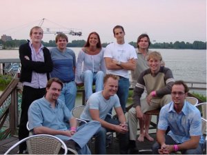 Moderatoren_2002_HL.thumb.jpg.bed06ff4ebc046b2046eb80d76e822cf.jpg