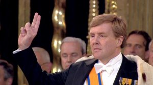 Twee_vingers.thumb.jpg.512ef6f411456744a9cc6b2a61427667.jpg