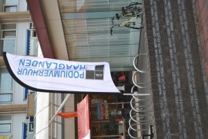 beachvlag.thumb.jpg.bf11f0dc73faa68dbc7d66b3ab79ea4c.jpg