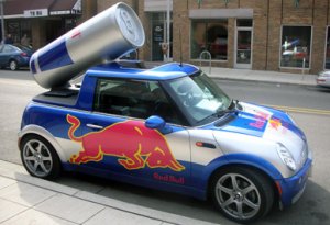 redbullcar.thumb.jpg.bb39f74f8dfd6193ad2965371063bfba.jpg